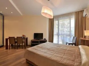 Golden Line Апарт-отель