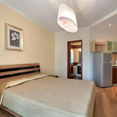 Golden Line Hotel apartamentowy Złote Piaski