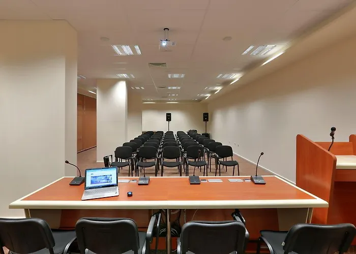 Golden Line Appart hôtel 4*