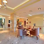 Hotel de apartamente Golden Line Nisipurile de Aur