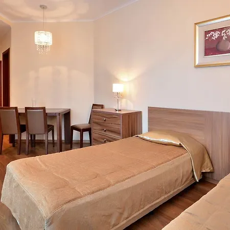 Lejlighedshotel Golden Line