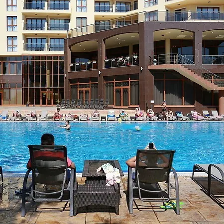 Hotel apartamentowy Golden Line 4*