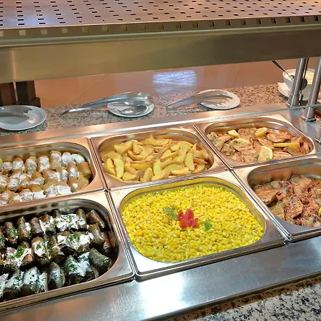 Ξενοδοχείο με διαμερίσματα Golden Line Golden Sands