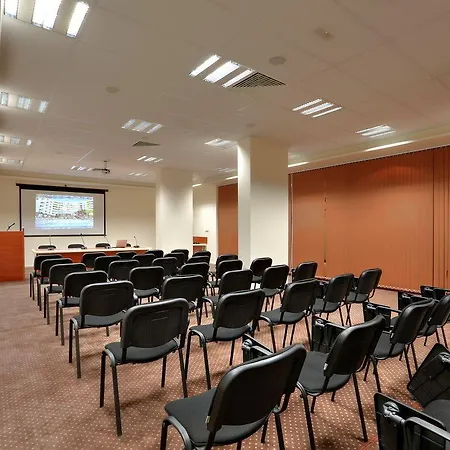 Hotel apartamentowy Golden Line