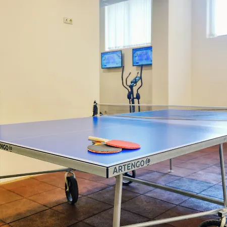 Ξενοδοχείο με διαμερίσματα Golden Line 4*