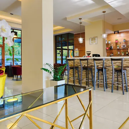 Hotel apartamentowy Golden Line