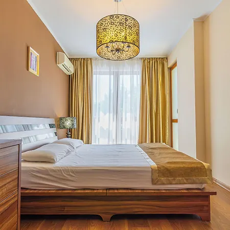 Golden Line Lejlighedshotel