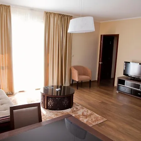 Aparthotel Golden Line