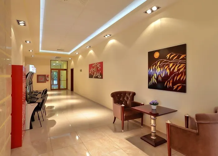 Golden Line Lejlighedshotel 4*