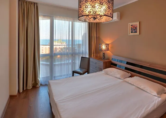 Lejlighedshotel Golden Line
