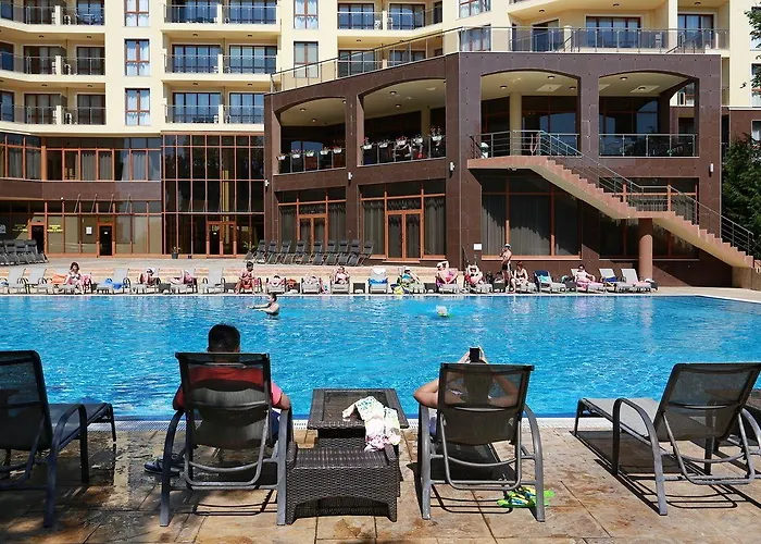 Lejlighedshotel Golden Line 4*