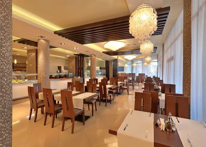 Golden Line Aparthotel 4*